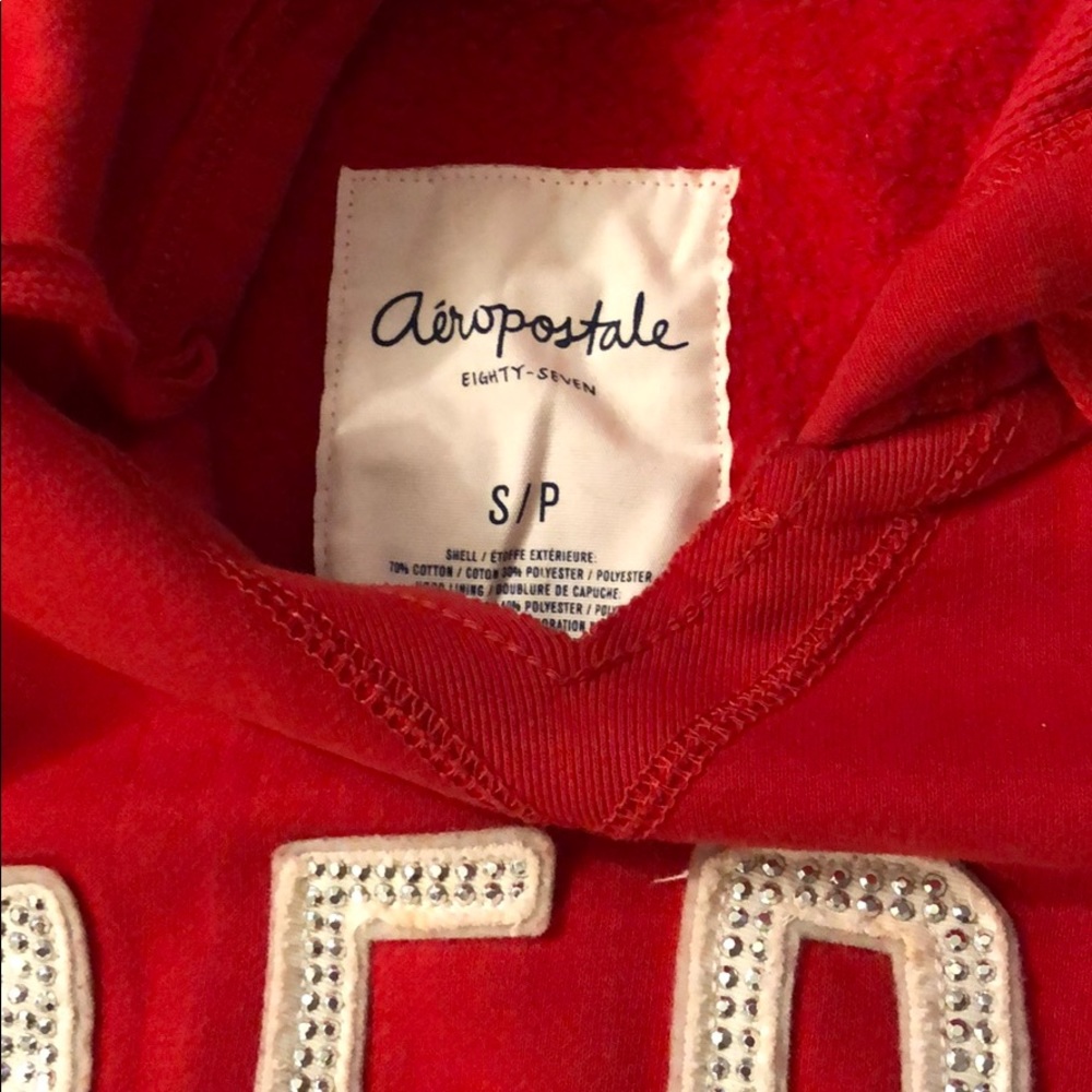 Red sweater - Picture 2 of 2